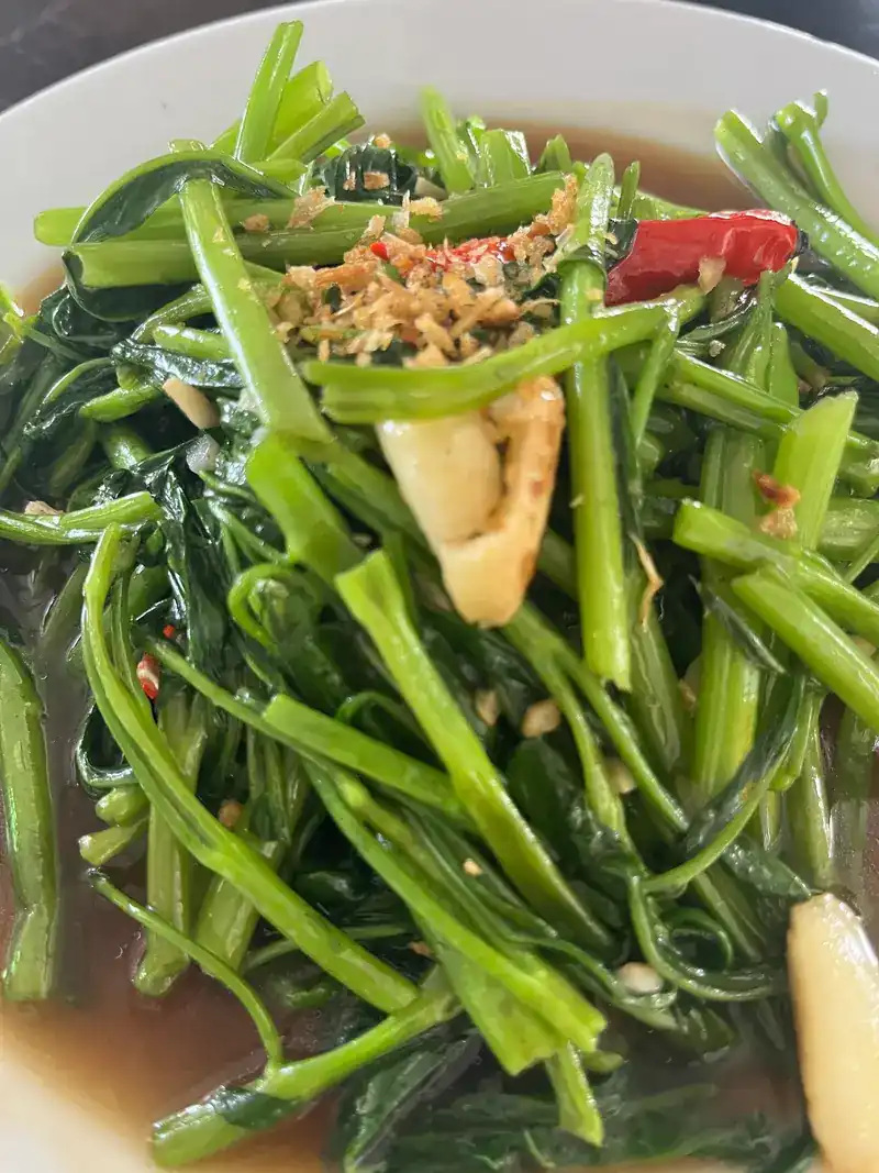 Morning glory stir-fried with garlic and red chilli