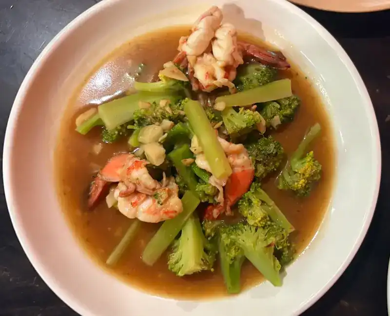 Prawns and broccoli in a light gravy