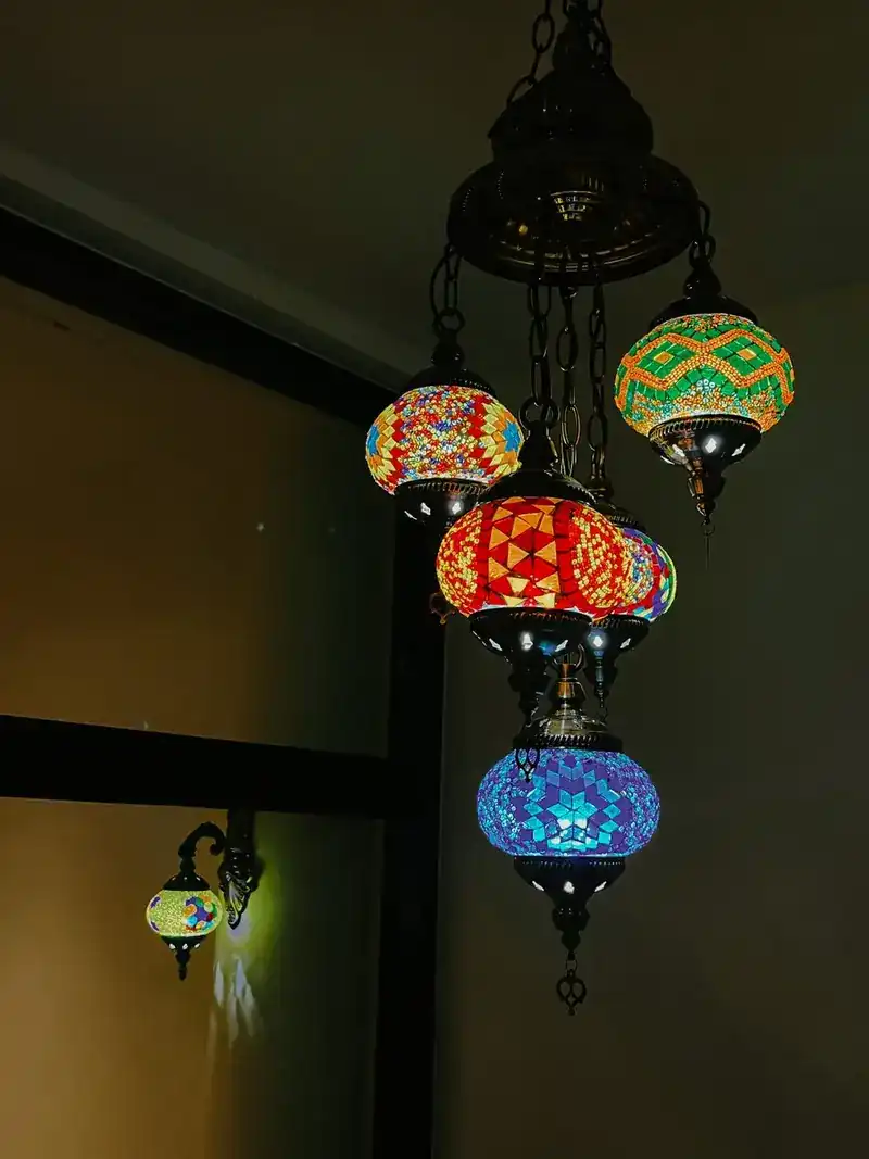 Turkish mosaic glass lamps hanging in the restaurant