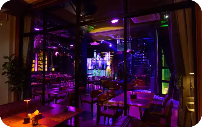 The dining room at Poët seen through its glass wall