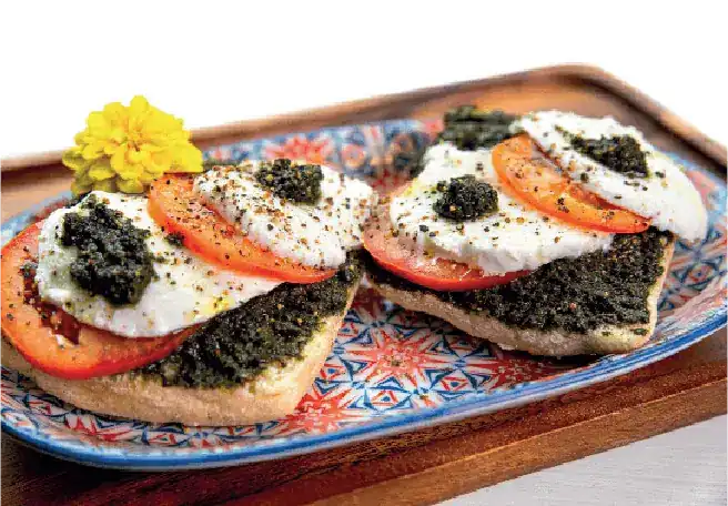 Capri: ciabatta with tomato, mozzarella and pesto